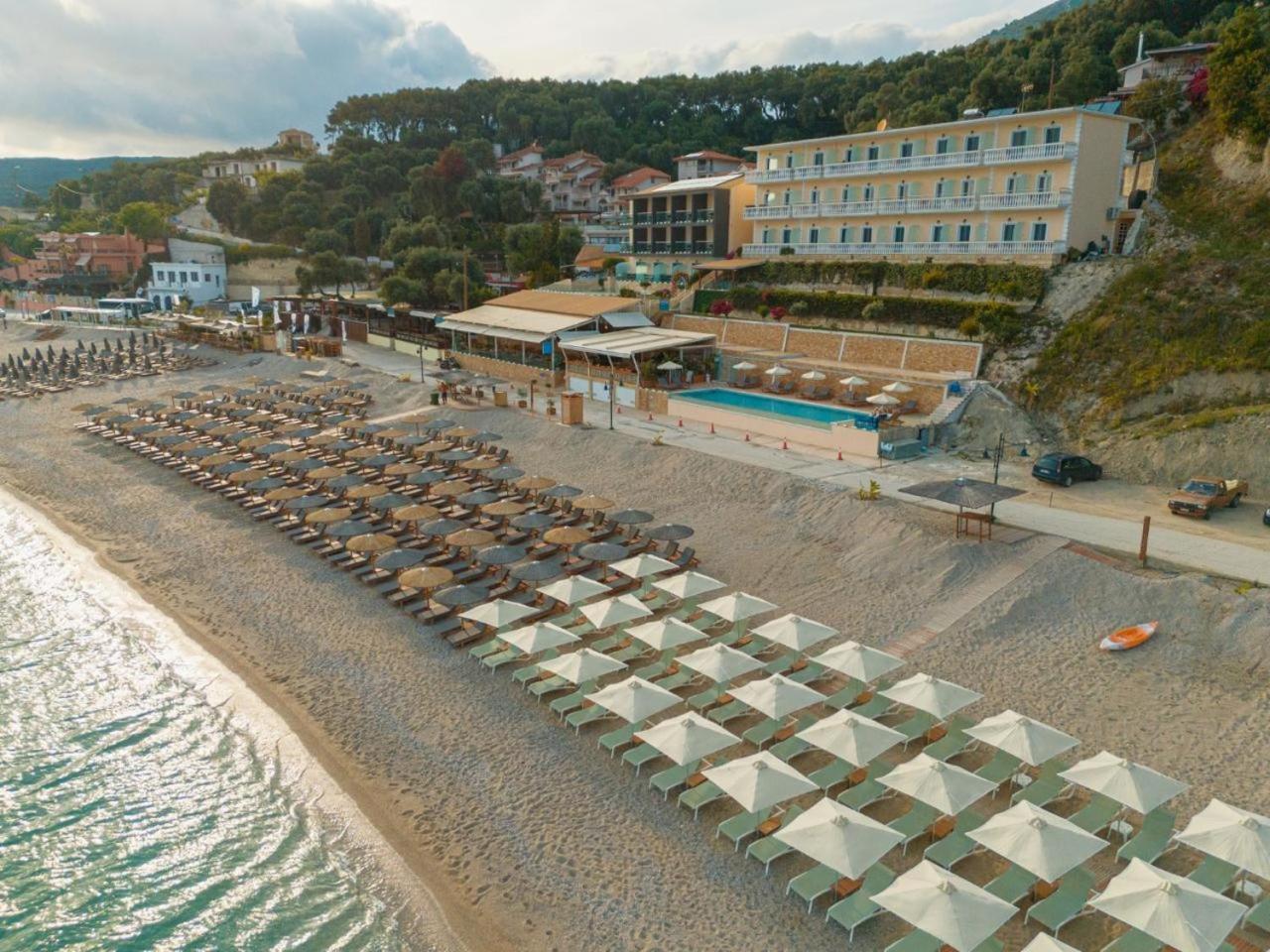 Ionion Beach Resort Parga Bagian luar foto